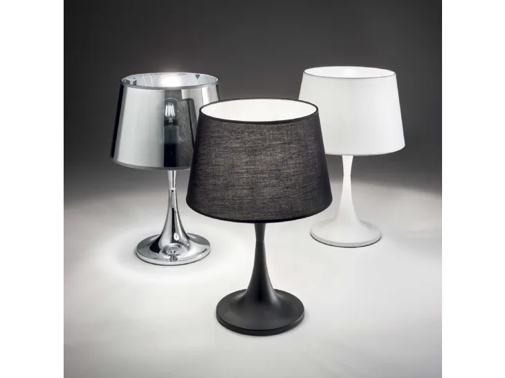 Lampada da tavolo London in metallo con cappello in tessuto o PVC di Ideal Lux